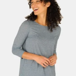 Sherpa Asha 3/4 Sleeve Top